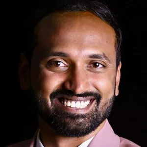 Bhanu Teja Pathuri, Academic Director